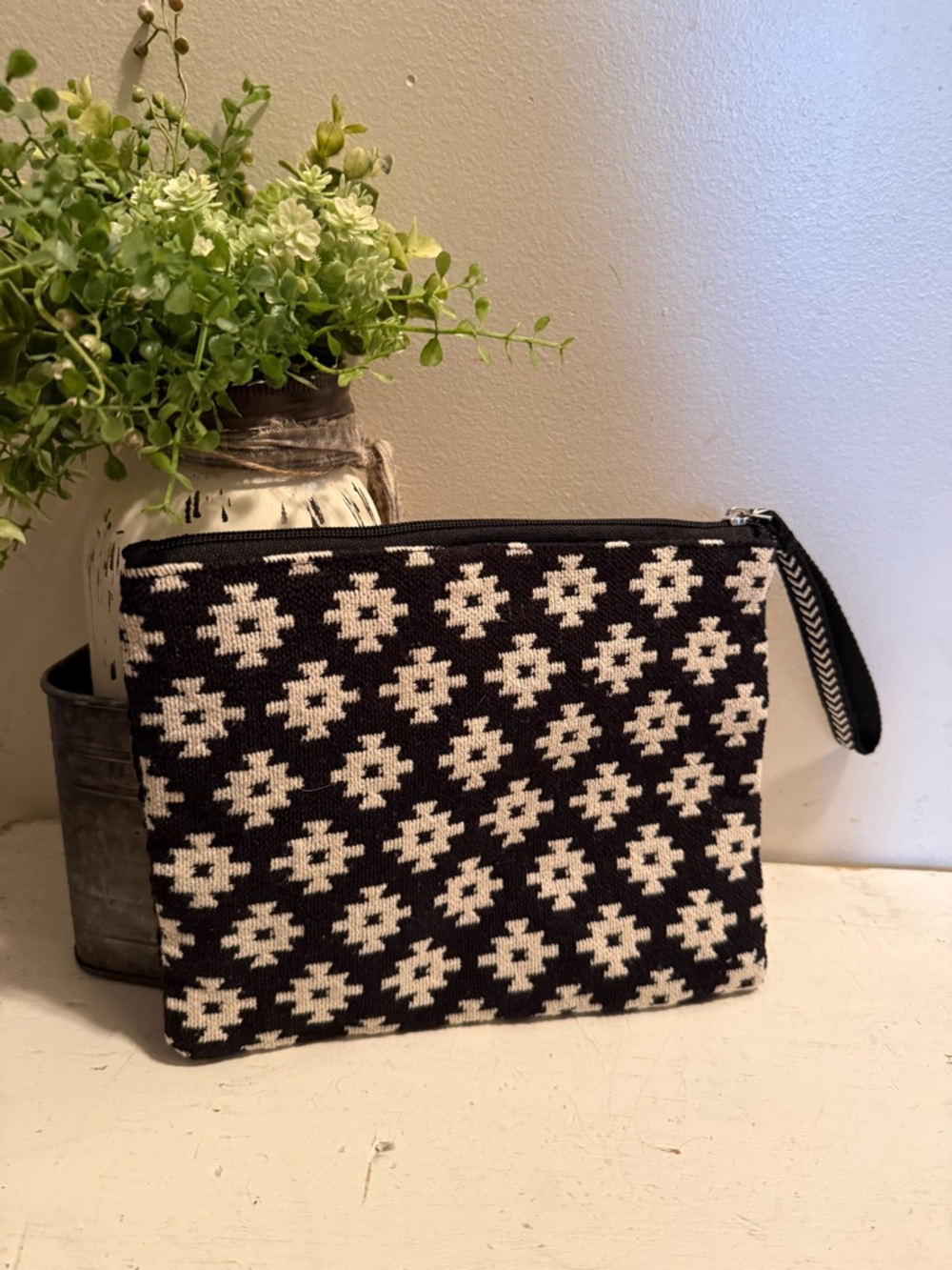 Black Embroidered Butterfly Sequin Wristlet Clutch - Picture 2 of 5